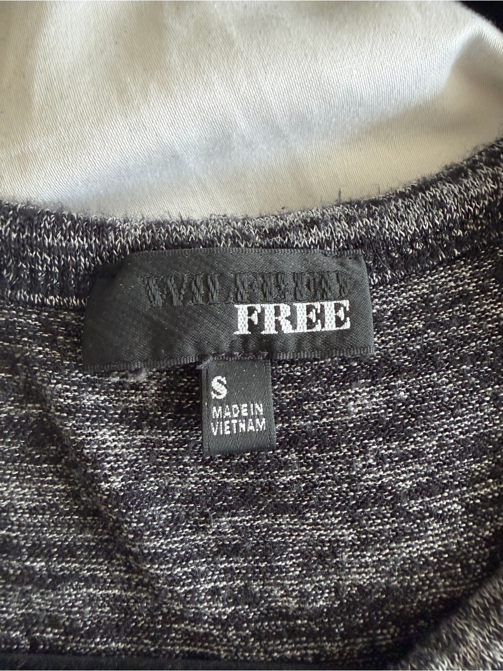 Wilfred Black and Gray Marled Tank Top - Picture 3 of 3